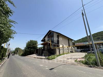 Отдельный дом · 4 комнаты · 270 м² · 15 сот., мкр Нур Алатау — Tamos Education School за 445 млн 〒 в Алматы, Бостандыкский р-н