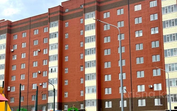 4-бөлмелі пәтер · 135 м² · 8/9 қабат, Алтын орда ш/а. 54а, бағасы: ~ 38.3 млн ₸ в Актобе, мкр. Алтын орда — фото 2