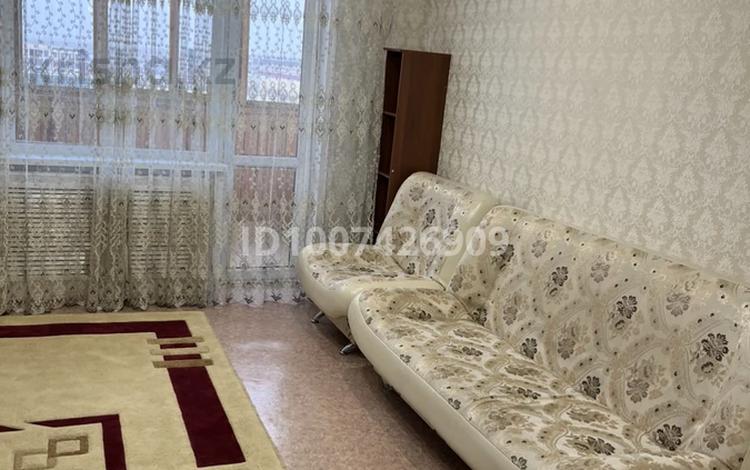 2-комнатная квартира · 60 м² · 8/10 этаж, мкр Юго-Восток, Шахтеров 74 за 230 000 ₸ в Караганде, Казыбек би р-н — фото 9
