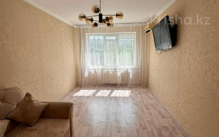 3-бөлмелі пәтер · 70 м² · 3/9 қабат, 2 ш/а., бағасы: 22.5 млн ₸ в Актобе, мкр 8 — фото 11