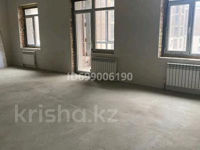 2-комнатная квартира · 76.4 м² · 3/5 этаж, мкр Михайловка , Жанибекова 53 за 38 млн 〒 в Караганде, Казыбек би р-н
