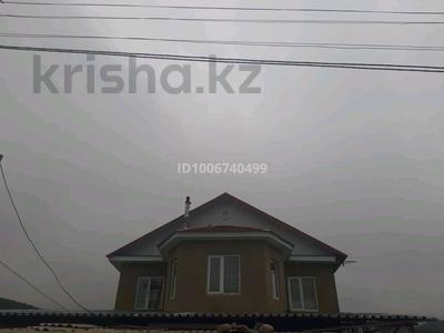 Отдельный дом · 9 комнат · 180 м², Колесникова 17 за 800 000 〒 в Алматы