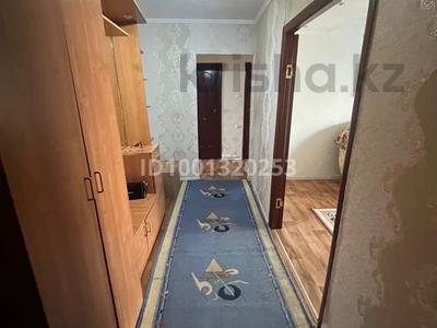2-комнатная квартира · 54 м² · 1 этаж, Б, Абая 49 33 за 15 000 ₸ в 