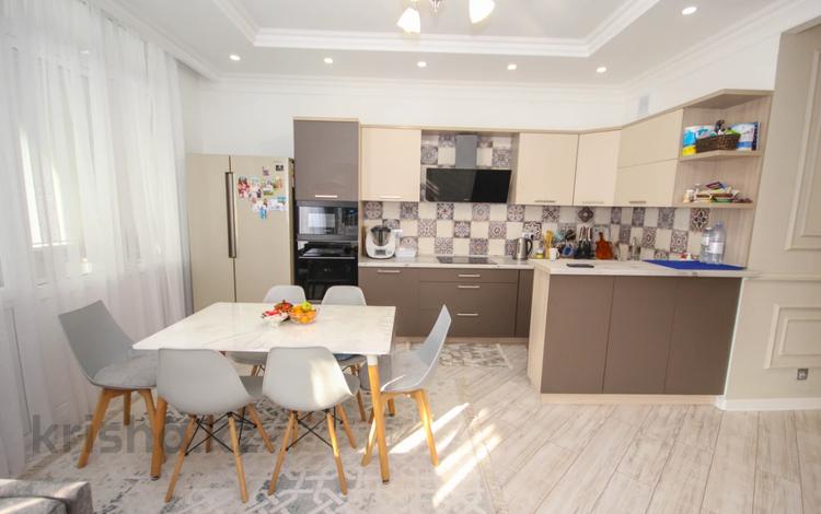 3-комнатная квартира · 120 м² · 8 этаж, Навои 208 — Торайгырова за 90 млн ₸ в Алматы, Ауэзовский р-н — фото 3