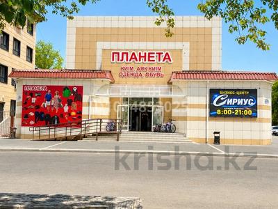 Еркін, кеңселер, дүкендер мен бутиктер, қоймалар, сұлулық салондары, медорталықтар мен дәріханалар, білім орталықтары, ойын-сауық · 1350 м², бағасы: 375 млн ₸ в Павлодаре