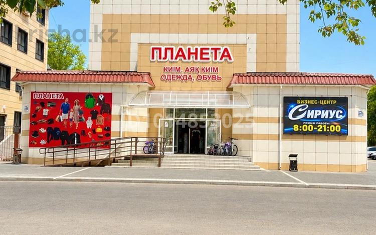 Еркін, кеңселер, дүкендер мен бутиктер, қоймалар, сұлулық салондары, медорталықтар мен дәріханалар, білім орталықтары, ойын-сауық · 1350 м², бағасы: 375 млн ₸ в Павлодаре — фото 18