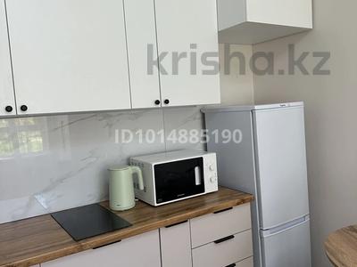 2-бөлмелі пәтер · 40 м² · 2/9 қабат, Казыбек би 7/1, бағасы: 15 000 ₸ в Астане, Нура р-н