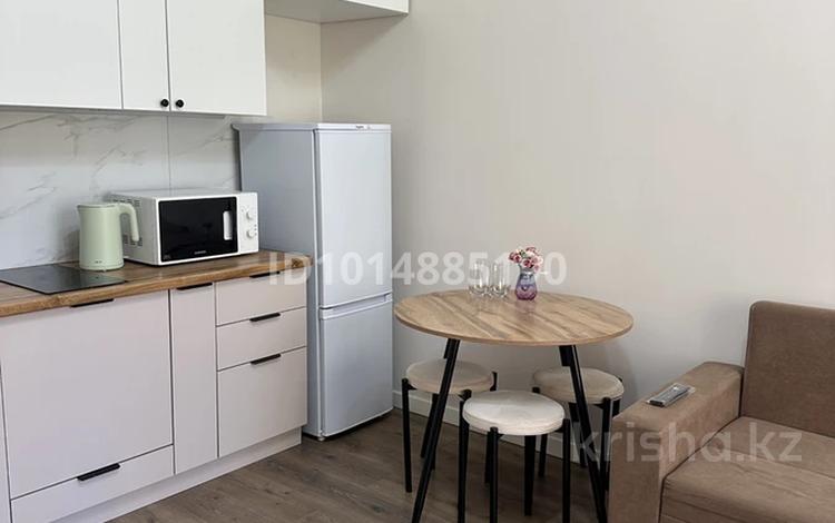 2-комнатная квартира · 40 м² · 2/9 этаж, Казыбек би 7/1 за 14 000 ₸ в Астане, Нура р-н — фото 5