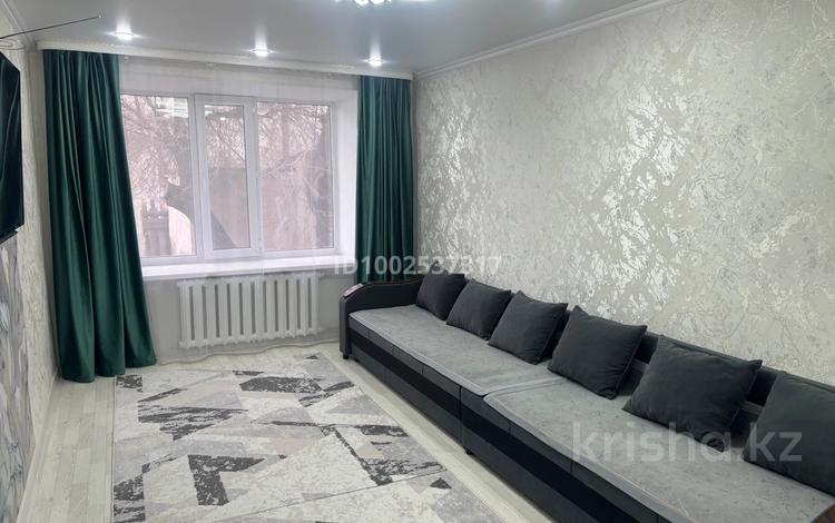 2-бөлмелі пәтер · 50 м² · 1/5 қабат, Алтынсарина 17 — В центре, бағасы: 20 000 ₸ в  — фото 14