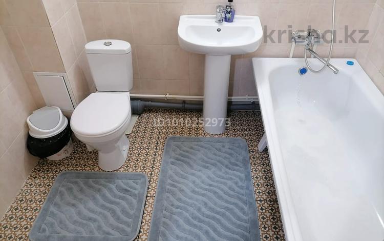 1-бөлмелі пәтер · 46.9 м² · 1/3 қабат, Нур Актобе, Нур Актобе 1 мкр 65к — Бопай ханым 7, бағасы: 12 млн ₸ — фото 2