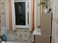 2-бөлмелі пәтер · 46.8 м² · 5/5 қабат, Строитель ш/а., Циолковский, бағасы: 12 млн ₸ в Уральске, мкр Строитель — фото 4