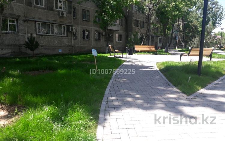 2-комнатная квартира · 48 м² · 2/5 этаж, 8-й микрорайон за 149 000 ₸ в Шымкенте, Туран р-н — фото 9