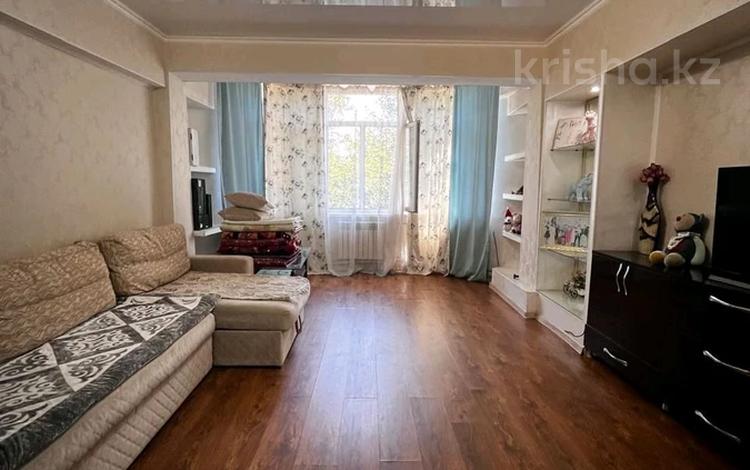 2-комнатная квартира · 80 м² · 2/5 этаж, 4 пер Капал 2В за 25 млн 〒 в Таразе — фото 2