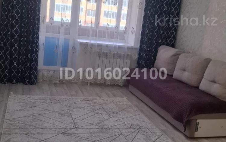 1-комнатная квартира · 48 м² · 5/10 этаж, Самал 86 за 120 000 ₸ в Уральске — фото 3