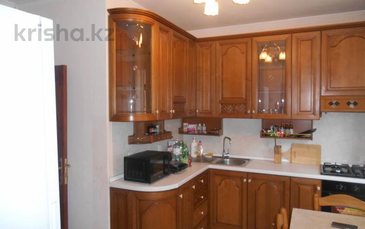 4-комнатная квартира · 130 м² · 3/5 этаж, Тулебаева — Жамбыла за 600 000 ₸ в Алматы, Медеуский р-н — фото 65