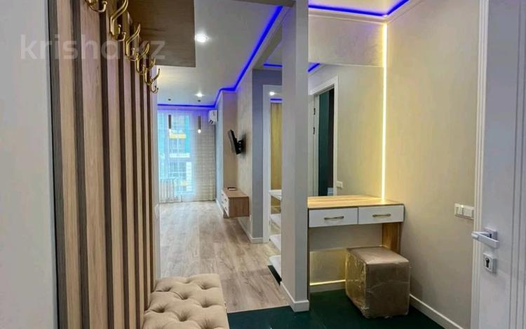 1-бөлмелі пәтер · 47 м² · 4/9 қабат, Толе би 285/8 — Угл.Отеген батыра, бағасы: 2 500 〒 в Алматы, Алмалинский р-н — фото 2