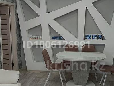 4-бөлмелі пәтер · 60 м² · 5/5 қабат, 3 микр 19 дом, бағасы: 15 млн 〒 в Лисаковске