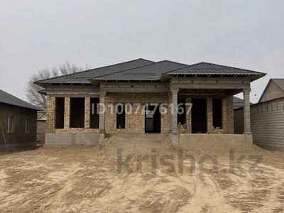 Отдельный дом · 5 комнат · 225 м² · 8 сот., мкр Достык , Достық ш/а 207 — Акбура Аулие 207 за 26.5 млн 〒 в Шымкенте, Абайский р-н