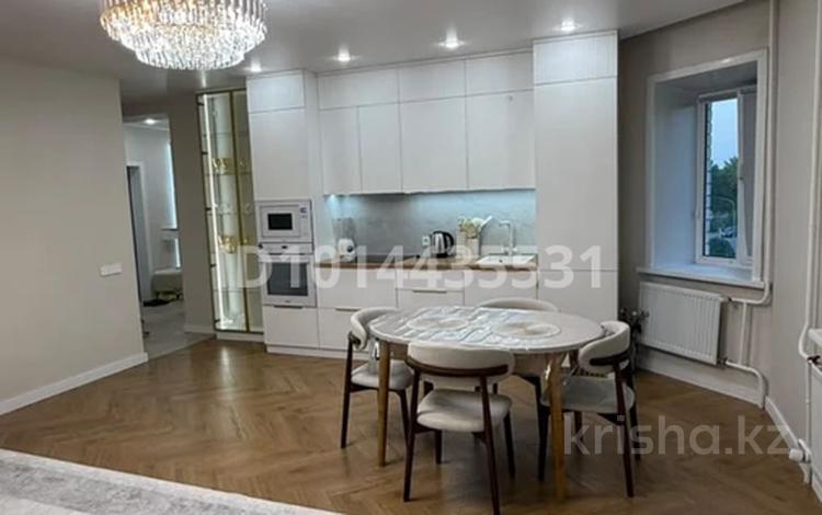 2-комнатная квартира · 54 м² · 3/9 этаж, Жаяу Мусы 7б за 330 000 ₸ в Павлодаре — фото 2