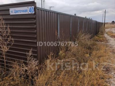 Дача · 3 комнаты · 35 м² · 10 сот., Цветочная 40 — Дачный массив &quot; Водолей&quot; за Коянды за 20 млн 〒 в Астане, р-н Байконур