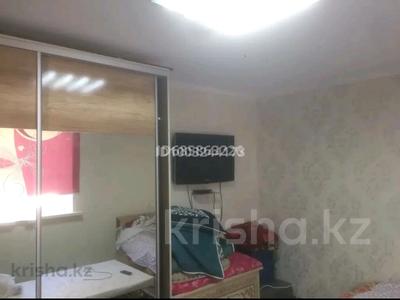 Отдельный дом · 2 комнаты · 40 м², Мусабаева 1 — Возле воинской части за 80 000 〒 в Таразе