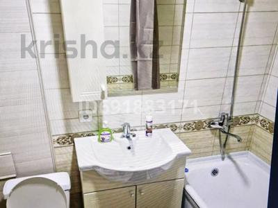 2-бөлмелі пәтер · 52 м² · 3/5 қабат, Бауржана Момышулы — Гани Иляева и Бауржана Момышулы, бағасы: 23.5 млн ₸ в Шымкенте, Аль-Фарабийский р-н
