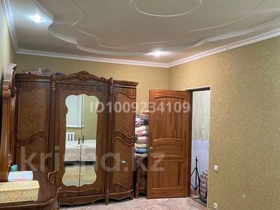 Отдельный дом · 5 комнат · 150 м² · 10 сот., Старый город, Старый город Жазыкова 4а/6а — Жазыкова, возле 13школы за 21 млн 〒 в Актобе
