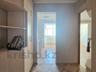 2-комнатная квартира · 54 м² · 7/9 этаж, мкр 11 за 17.5 млн 〒 в Актобе