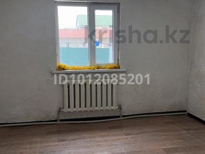 2-бөлмелі пәтер · 25 м² · 1/1 қабат, 8-й кв-л 193, бағасы: 70 000 ₸ в Кемертогане