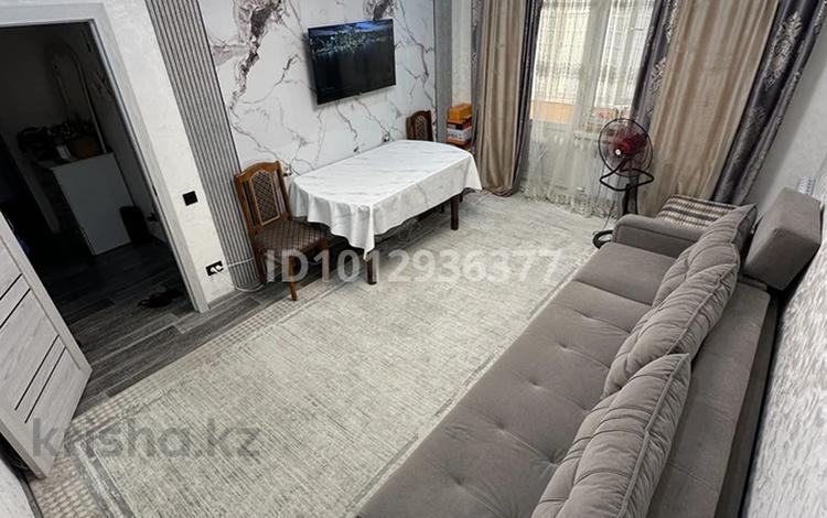 2-комнатная квартира · 50 м² · 9/10 этаж, Майкудук, Мкр Мамыраева 8 за 18.7 млн ₸ в Караганде, Алихана Бокейханова р-н — фото 2