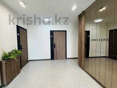 3-комнатная квартира · 81 м² · 8/13 этаж, ул. Бухар Жырау 33/1 — Бухар Жырау және Аль Фараби за 63 млн ₸ в Астане, Есильский р-н