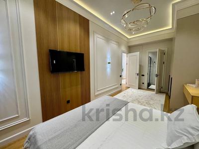 3-бөлмелі пәтер · 120 м² · 8/11 қабат, Кайым Мухамедханова 11, бағасы: 650 000 ₸ в Астане, Есильский р-н