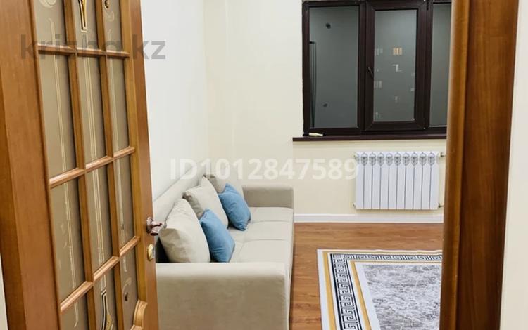 2-комнатная квартира · 60 м² · 4/5 этаж, мкр Нурсая, Нурсая Болашак 46 за 230 000 ₸ в Атырау — фото 2