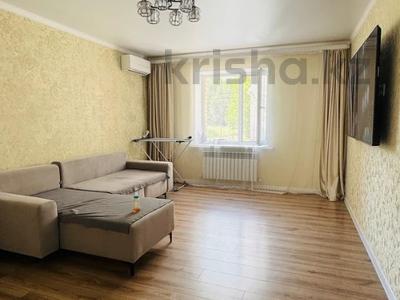 2-бөлмелі пәтер · 65 м² · 1/5 қабат, Кунаева 75, бағасы: 29 млн ₸ в Уральске