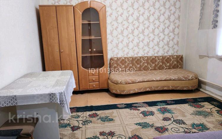 1 комната · 12 м² · 1/1 этаж, Рябиновая 118 — Магазином Айша за 60 000 ₸ в Астане, Сарыарка р-н — фото 2