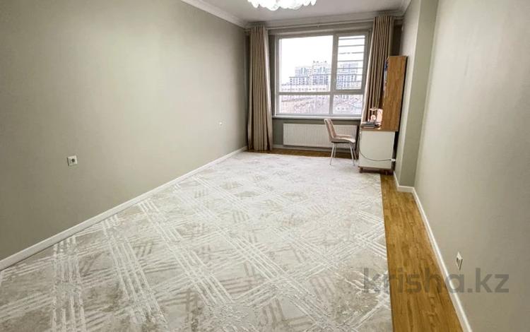 2-бөлмелі пәтер · 80 м² · 9/16 қабат, Егизбаева 3, 5 — Каныша Сатпаева, бағасы: 67 млн ₸ в Алматы, Бостандыкский р-н — фото 3