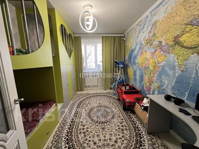 4-бөлмелі пәтер · 100 м² · 2/5 қабат, Болашақ ш/а. 133У, бағасы: 36 млн ₸ в Актобе, мкр Болашак
