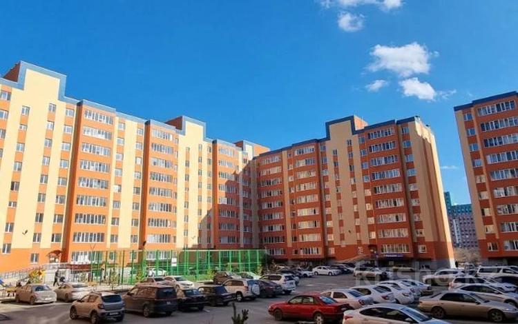 Свободное назначение, офисы, магазины и бутики, склады, образование, кабинеты и рабочие места · 38 м² за 180 000 ₸ в Астане, Сарайшык р-н — фото 2