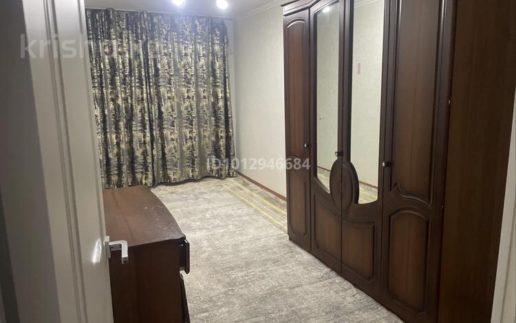 3-комнатная квартира · 58 м² · 2/5 этаж, Алии Молдагуловой 6 а за 180 000 ₸ в Шымкенте — фото 2