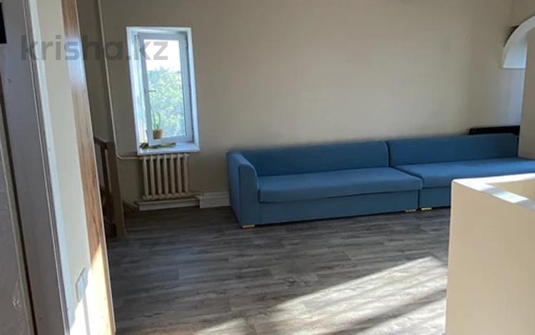 4-комнатная квартира · 99 м² · 5/6 этаж, 8 микрорайон за 29 млн ₸ в Шымкенте — фото 2