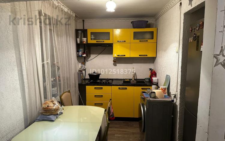 3-бөлмелі пәтер · 63 м² · 1/4 қабат, 1 мкр 2 — Столичный район, бағасы: 24 млн ₸ в Конаеве — фото 7