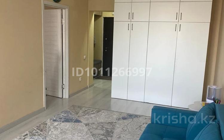 1-бөлмелі пәтер · 40.7 м² · 3/9 қабат, мкр Кайрат, Сарыарка 1/1, бағасы: 26 млн ₸ в Алматы, Турксибский р-н — фото 2
