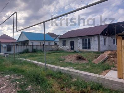 Отдельный дом · 3 комнаты · 92 м² · 5 сот., Учетный квартал 627 51 — Напротив авторынка Барыс. Строительный рынок. Пешеходка 30 000 $ наличка за 30 млн ₸ в Айтей