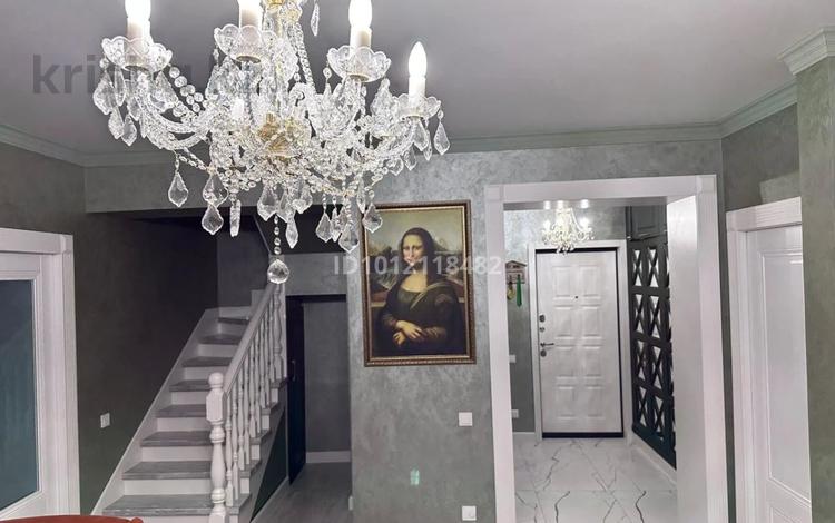5-комнатная квартира · 130 м² · 7/8 этаж, мкр Новый Город 21\2 за 75 млн ₸ в Караганде, Казыбек би р-н — фото 9