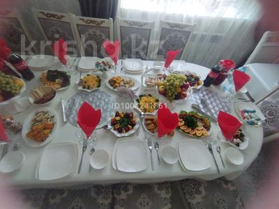 Дом · 4 комнаты · 220 м², Вагонник 322 — Самал 1 за 7 500 〒 в Уральске