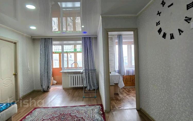 2-бөлмелі пәтер · 45.2 м² · 5/5 қабат, 342 квартал, бағасы: 15.5 млн ₸ в Семее — фото 2