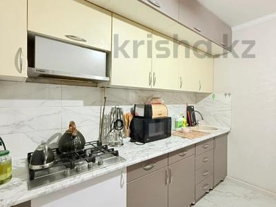 2-бөлмелі пәтер · 54.1 м² · 1/5 қабат, 11 ш/а., бағасы: 19.5 млн ₸ в Актобе, мкр 11