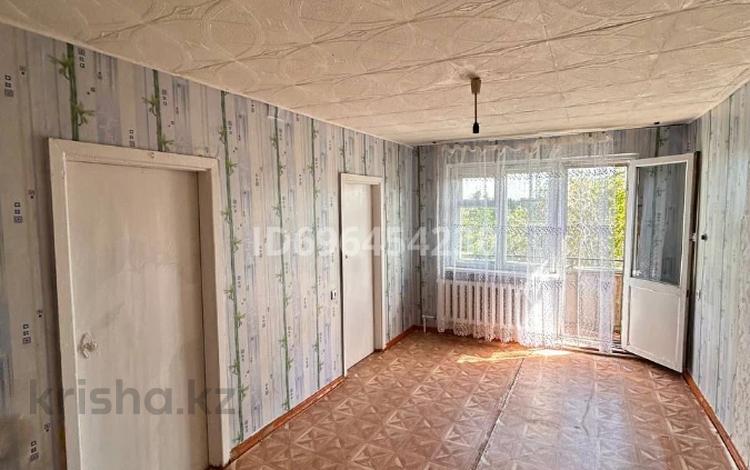 3-бөлмелі пәтер, 48.1 м², 5/5 қабат, Майкудук, 14й микрорайон 2, бағасы: 9.5 млн 〒 в Караганде, Алихана Бокейханова р-н — фото 2