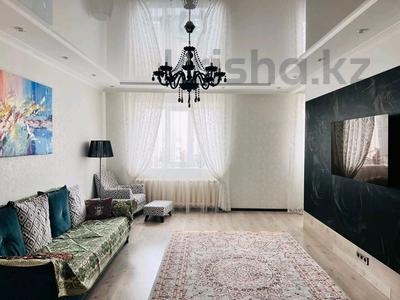 3-комнатная квартира, 88 м², Касыма Кайсенова 4 за 43.5 млн 〒 в Астане, Есильский р-н