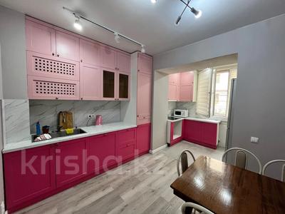 3-комнатная квартира · 80 м² · 2/9 этаж, Максут Нарикбаев — БЕЗ КОМИССИИ ДЛЯ ПОКУПАТЕЛЯ за 42 млн ₸ в Астане, Нура р-н